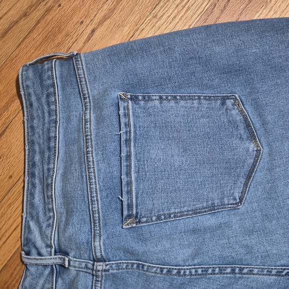 A.N.A High-Rise 5 Pocket Straight Stretchy Jeans Sz 18W - Picture 7 of 11